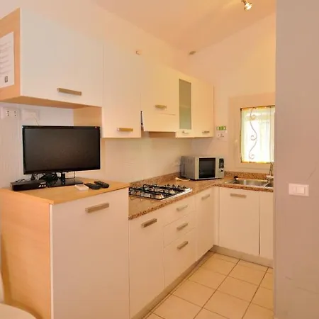 Polluce بيبيوني